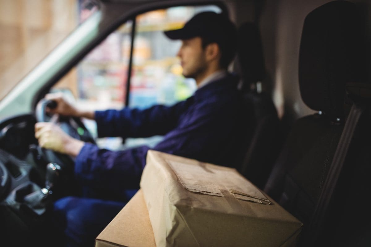 Optimize Your Last Mile Delivery Game with Crowdsourced Fleets