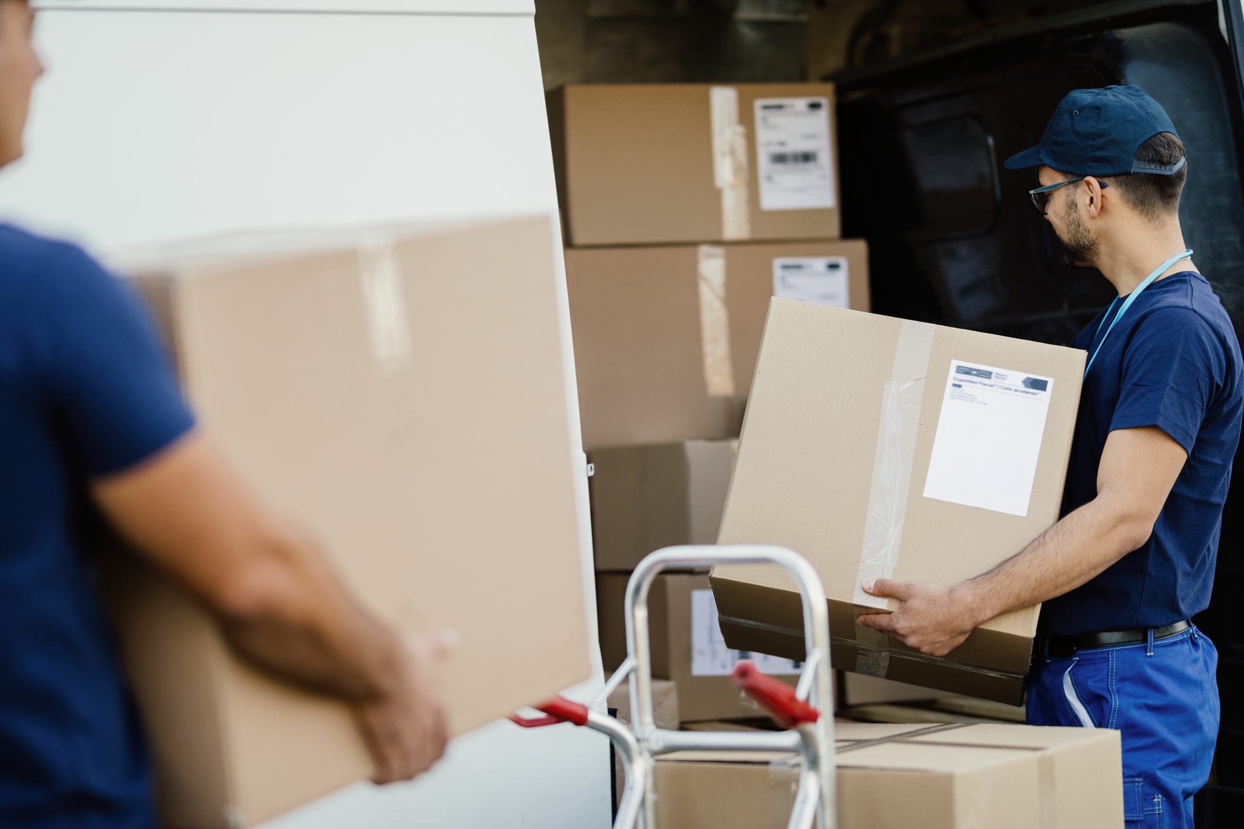 A Complete Guide to Outbound Logistics and Last Mile Delivery | Elite EXTRA