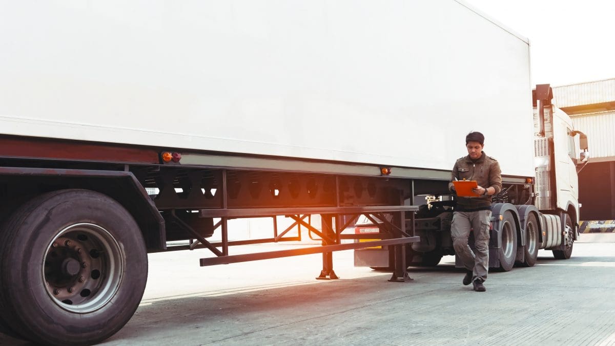 Overcoming the Challenges of Recruiting Truckers and Drivers During the Pandemic