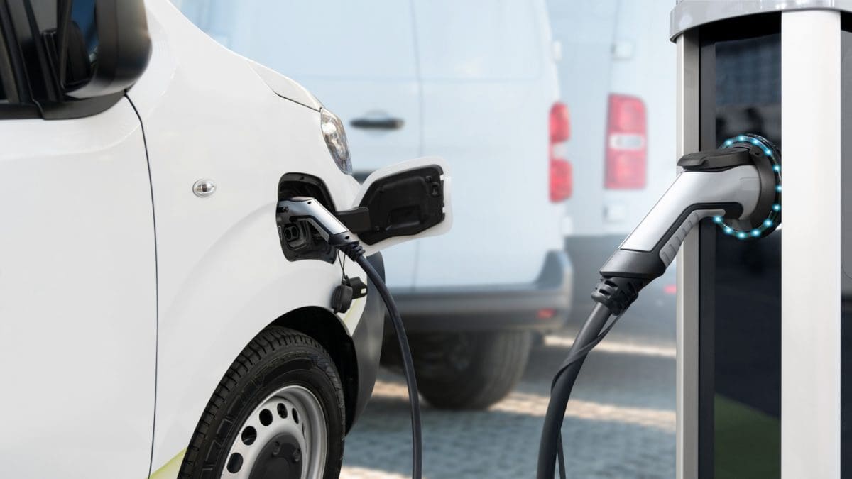 EV Delivery Fleets vs. Conventional Fleets: Last Mile Delivery Cost and Benefits Analysis