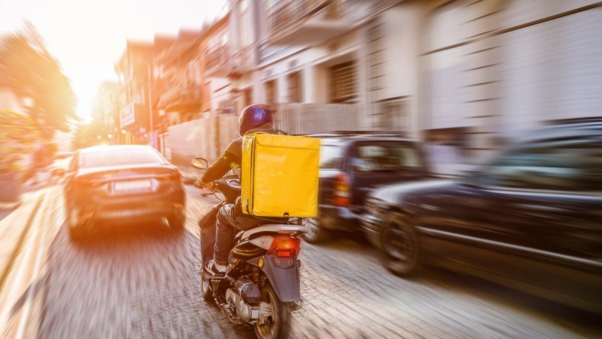  Hotshot Dispatching Couriers & Their Important Role