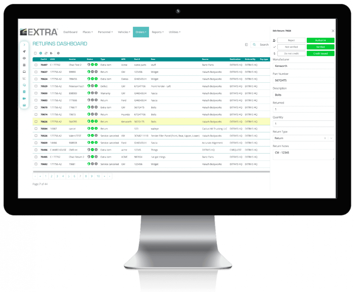 Image of changing a return's status on the returns dashboard